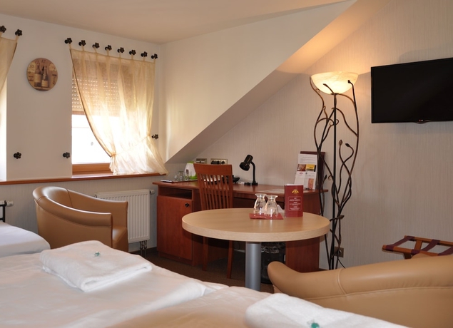 Imagen de la habitación del Hotel Roudna. Foto 19