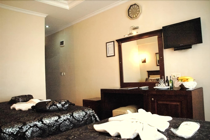 Imagen de la habitación del Hotel Rougenoire. Foto 3