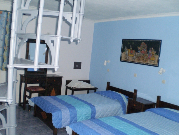 Imagen de la habitación del Hotel Roula Villa. Foto 4