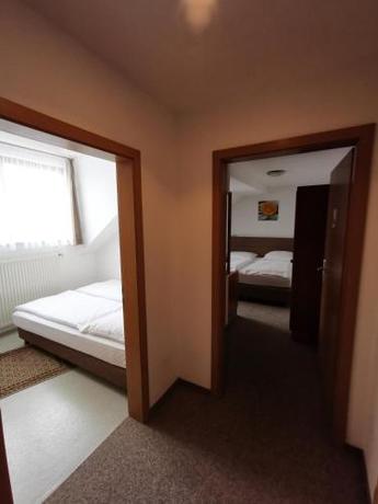 Imagen general del Hotel R&ouml;merhof, Straubing. Foto 2