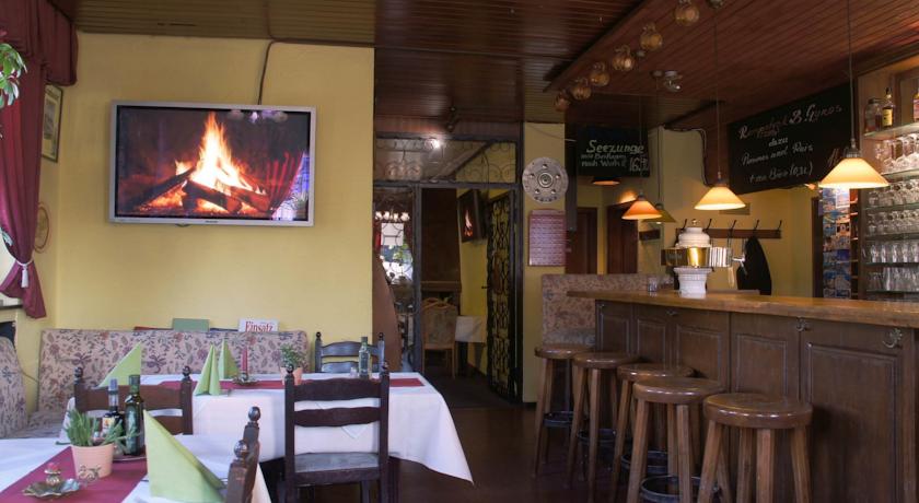 Imagen del bar/restaurante del Hotel R&ouml;merkrug. Foto 3