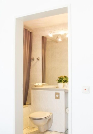 Imagen de la habitación del Hotel R&ouml;merstein. Foto 7