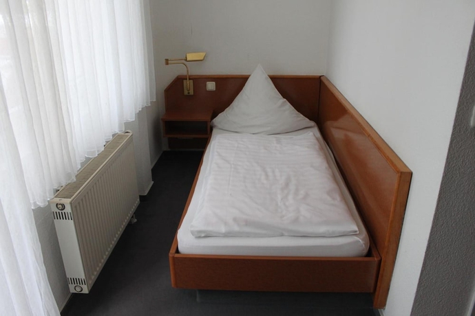 Imagen de la habitación del Hotel R&ouml;merstein. Foto 14