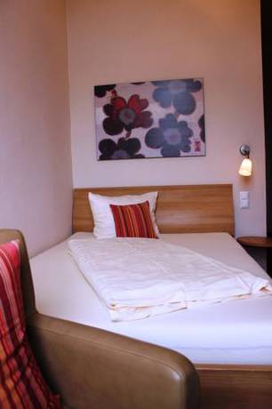 Imagen de la habitación del Hotel Römischer Kaiser. Foto 5