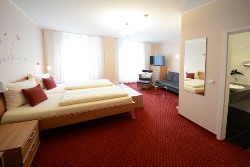 Imagen de la habitación del Hotel Römischer Kaiser. Foto 6