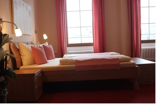 Imagen de la habitación del Hotel Römischer Kaiser. Foto 10