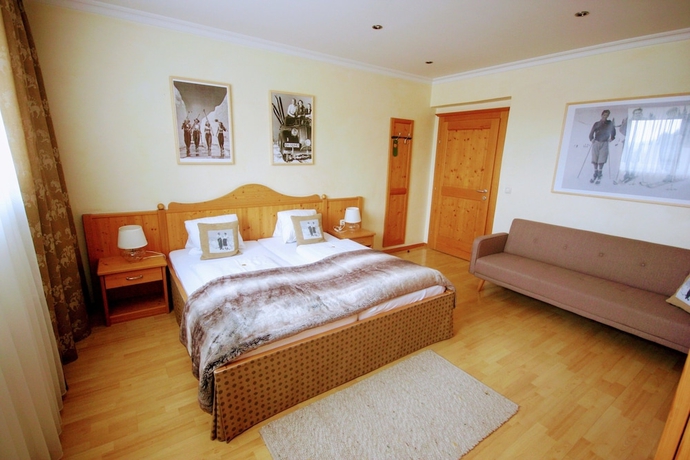 Imagen de la habitación del Hotel Rösch. Foto 10