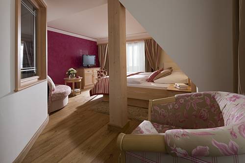 Imagen de la habitación del Hotel Rössle. Foto 3