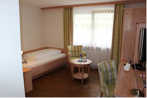 Imagen de la habitación del Hotel Rössle. Foto 11