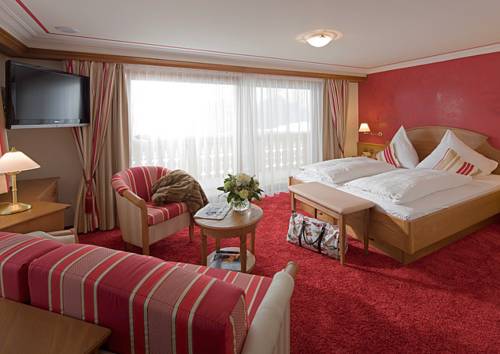 Imagen de la habitación del Hotel Rössle. Foto 14