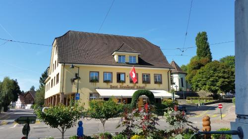 Imagen general del Hotel Rössli, Basilea. Foto 1
