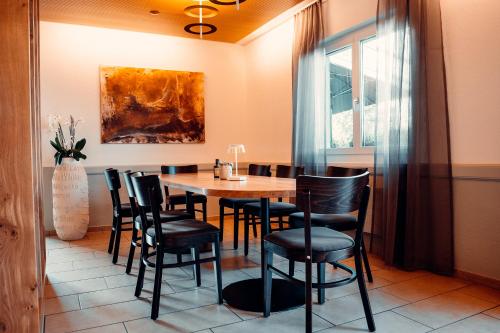Imagen general del Hotel R&ouml;ssli Luterbach. Foto 6