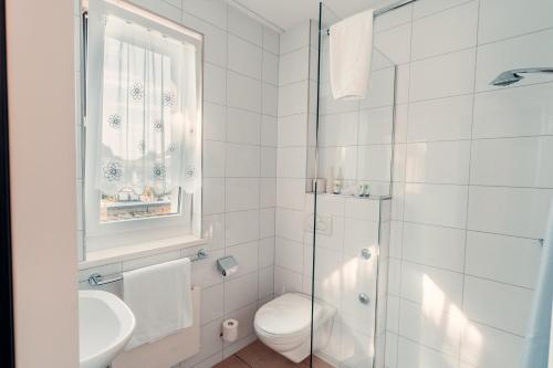 Imagen de la habitación del Hotel R&ouml;ssli Luterbach. Foto 17