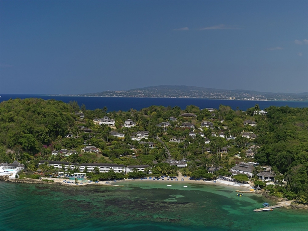 Imagen de los exteriores del Hotel Round Hill and Villas. Foto 11