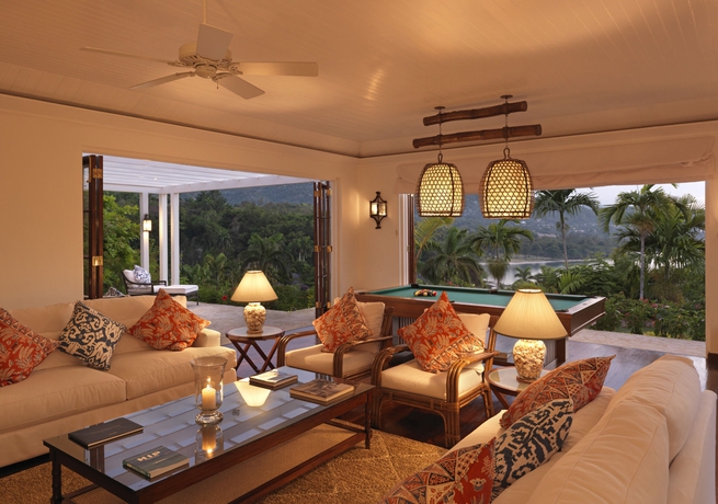 Imagen de los interiores del Hotel Round Hill and Villas. Foto 15