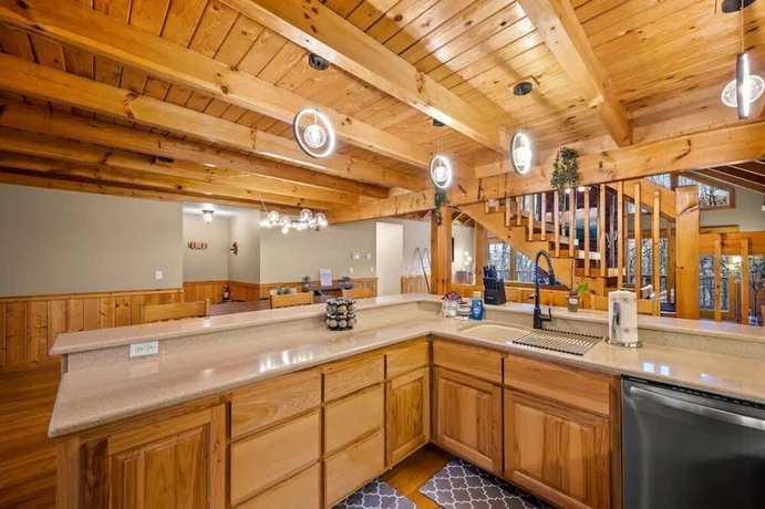 Imagen de la habitación del Hotel Round Top Way Cabin by Beyond Expectations. Foto 14