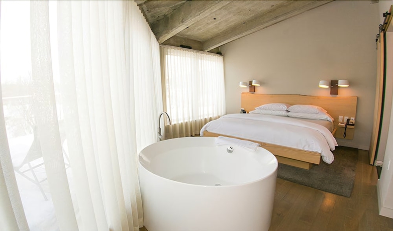 Imagen de la habitación del Hotel Roundhouse. Foto 6