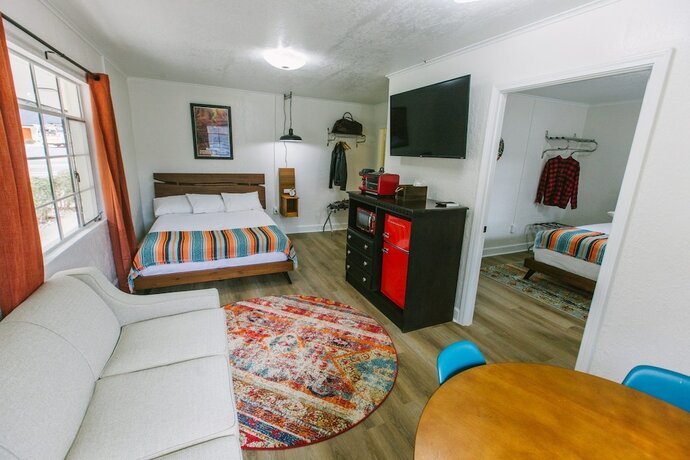 Imagen general del Hotel Route 19 Inn. Foto 10