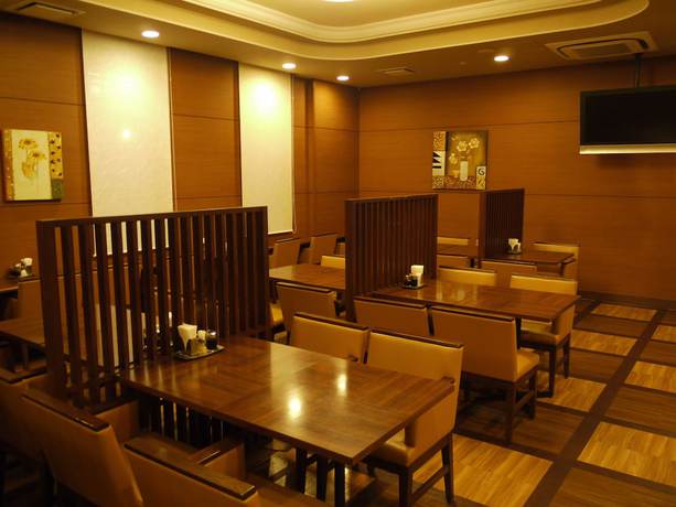 Imagen del bar/restaurante del Hotel Route Inn Gifu Hashima Ekimae. Foto 3