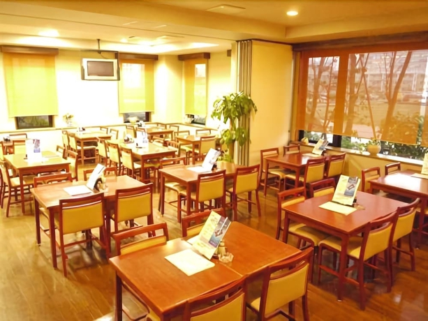 Imagen del bar/restaurante del Hotel Route Inn Gifukencho Minami. Foto 2