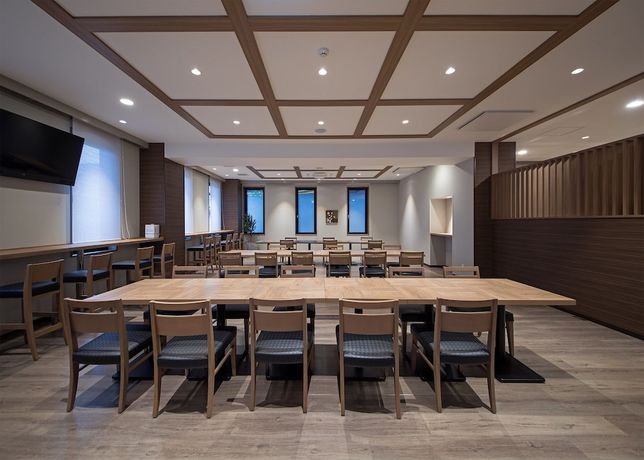 Imagen del bar/restaurante del Hotel Route Inn Hamada Ekimae. Foto 4