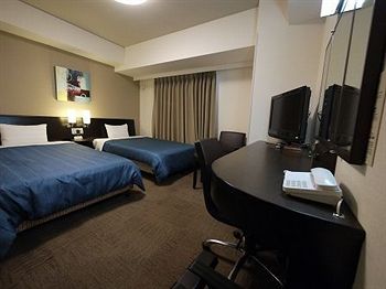 Imagen de la piscina del Hotel Route Inn Hisai Inter. Foto 14