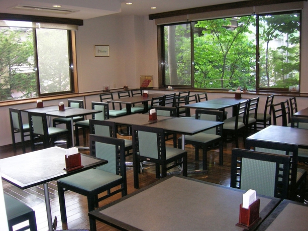 Imagen del bar/restaurante del Hotel Route - Inn Kamisuwa. Foto 2