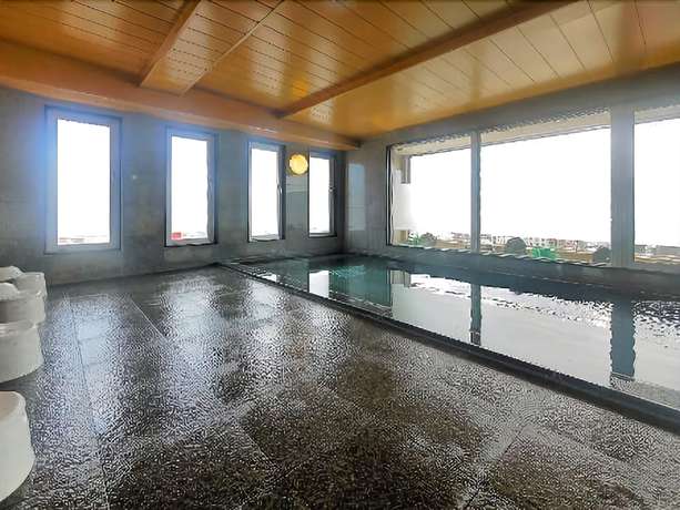 Imagen de la piscina del Hotel Route Inn Miyazaki Tachibana Dori. Foto 20