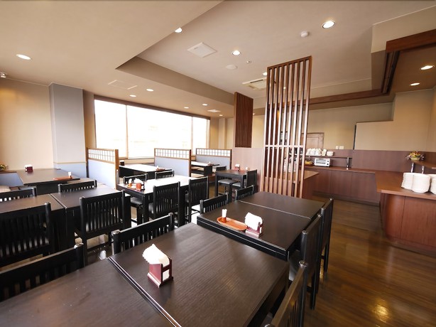 Imagen del bar/restaurante del Hotel Route Inn Myoko Arai. Foto 5