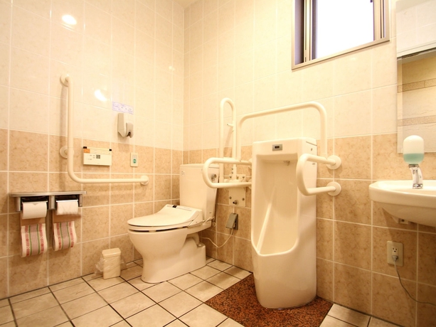 Imagen de los interiores del Hotel Route Inn Nago. Foto 16