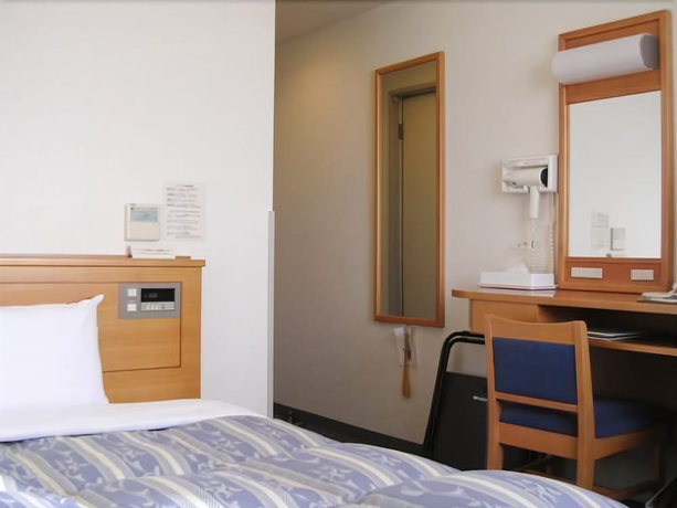 Imagen de la habitación del Hotel Route Inn Niihama. Foto 12