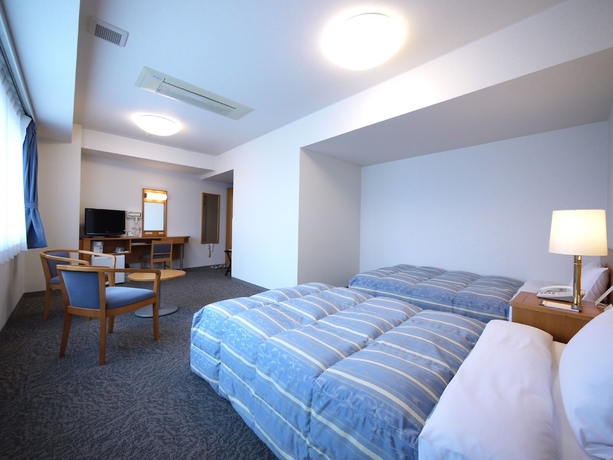 Imagen de la habitación del Hotel Route Inn Niihama. Foto 13