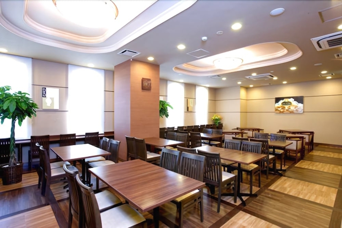 Imagen del bar/restaurante del Hotel Route Inn Nobeoka Ekimae. Foto 3