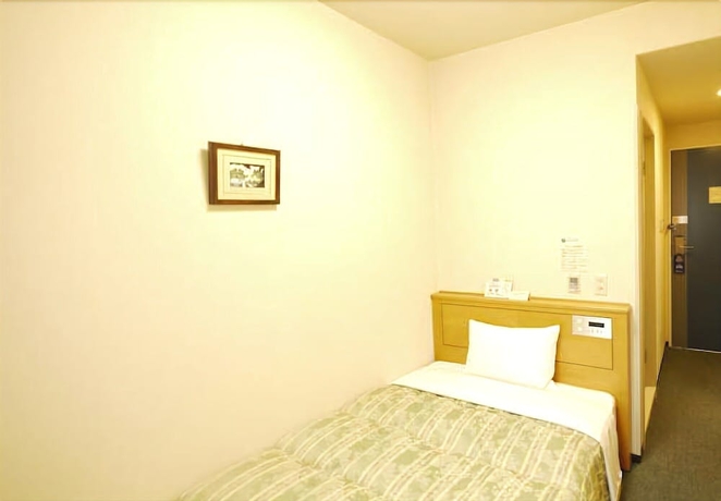 Imagen de la habitación del Hotel Route Inn Osaka Honmachi. Foto 9