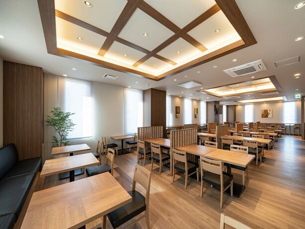 Imagen del bar/restaurante del Hotel Route Inn Osaka Izumifuchu. Foto 10