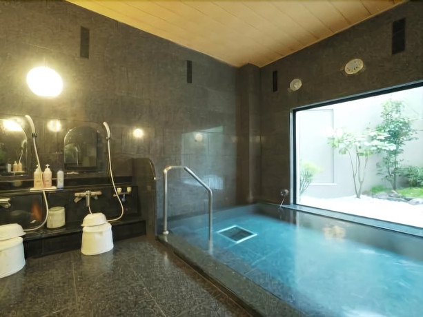 Imagen de la piscina del Hotel Route Inn Sendai Izumi Inter. Foto 19