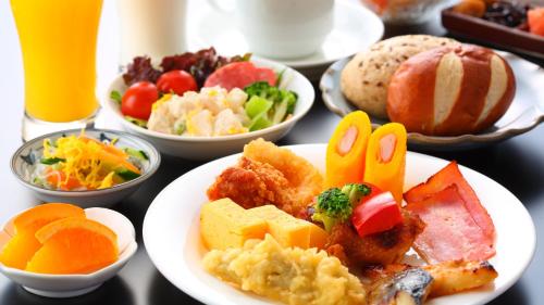 Imagen general del Hotel Route Inn Tonami Inter. Foto 1