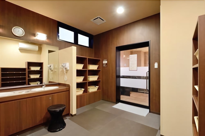 Imagen de los interiores del Hotel Route Inn Toyota Motomachi. Foto 16