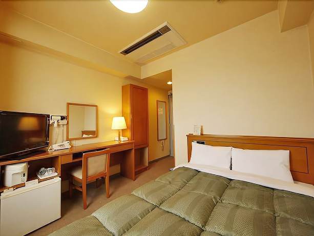 Imagen de la habitación del Hotel Route-Inn Yokkaichi. Foto 8
