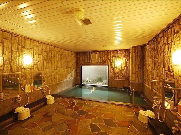 Imagen de la piscina del Hotel Route-Inn Yokkaichi. Foto 20