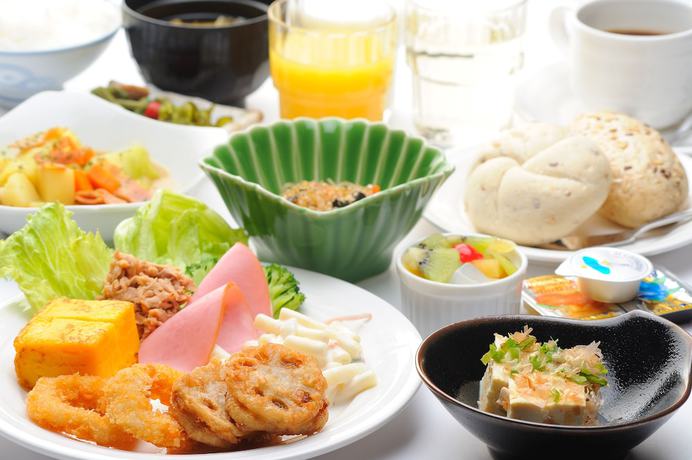 Imagen del bar/restaurante del Hotel Route-inn Court Kashiwazaki. Foto 2