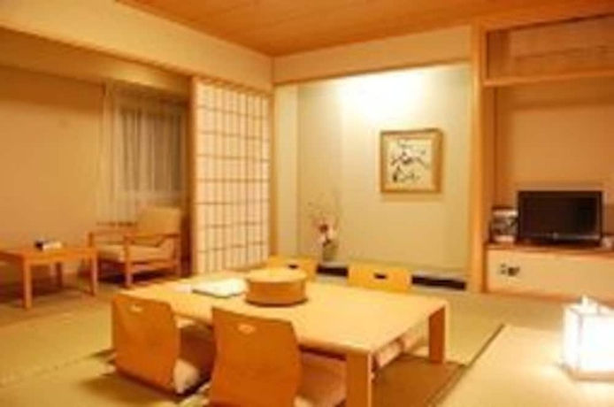 Imagen de la habitación del Hotel Route-inn Grantia Himi Wakuranoyado. Foto 15