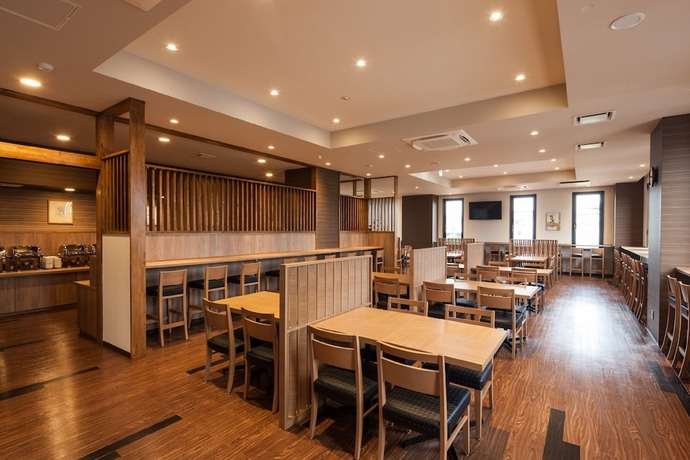 Imagen del bar/restaurante del Hotel Route-inn Isesaki Inter. Foto 3