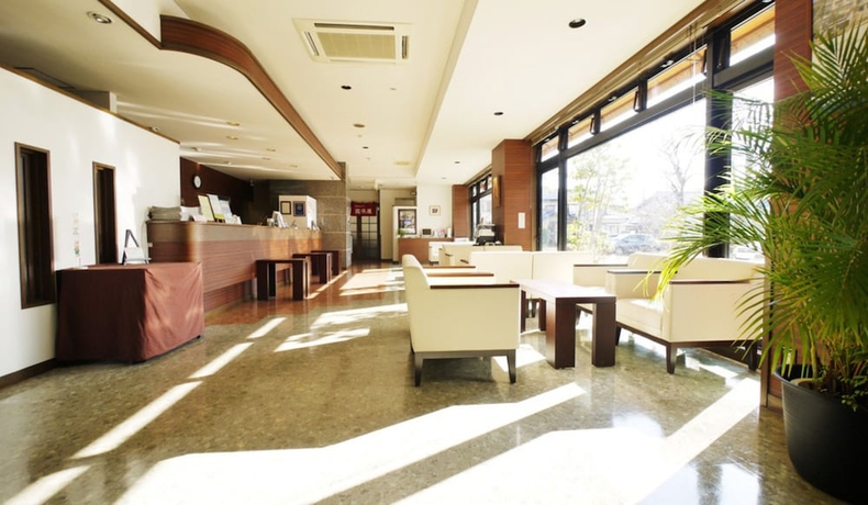 Imagen de los interiores del Hotel Route-inn Kakamigahara. Foto 18