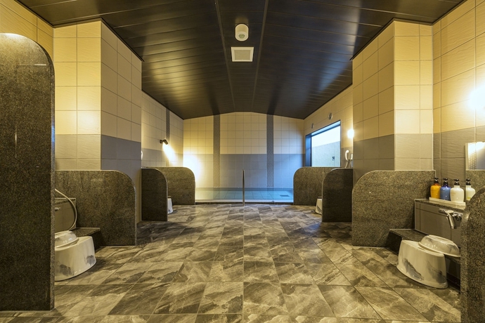Imagen de la piscina del Hotel Route-inn Kisarazu. Foto 18