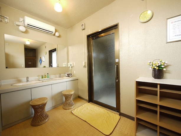 Imagen de la piscina del Hotel Route-inn Komoro. Foto 19
