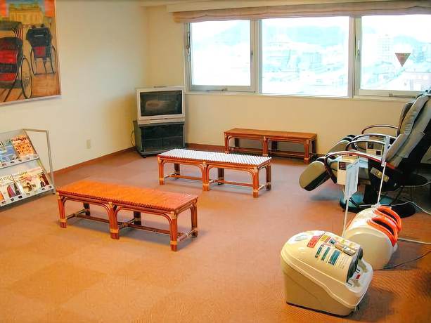 Imagen de la piscina del Hotel Route-inn Mojikou. Foto 19