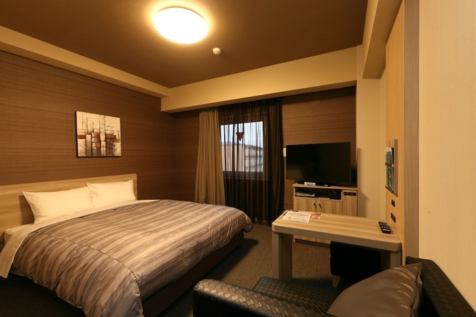 Imagen de la habitación del Hotel Route-inn Shinshiro. Foto 14
