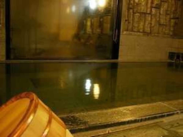 Imagen de la piscina del Hotel Route-inn Tajimi Inter. Foto 19