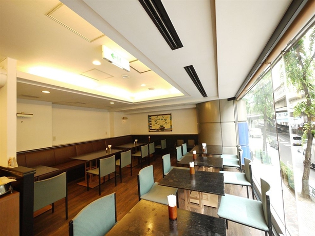 Imagen del bar/restaurante del Hotel Route-inn Tokyo Ikebukuro. Foto 6